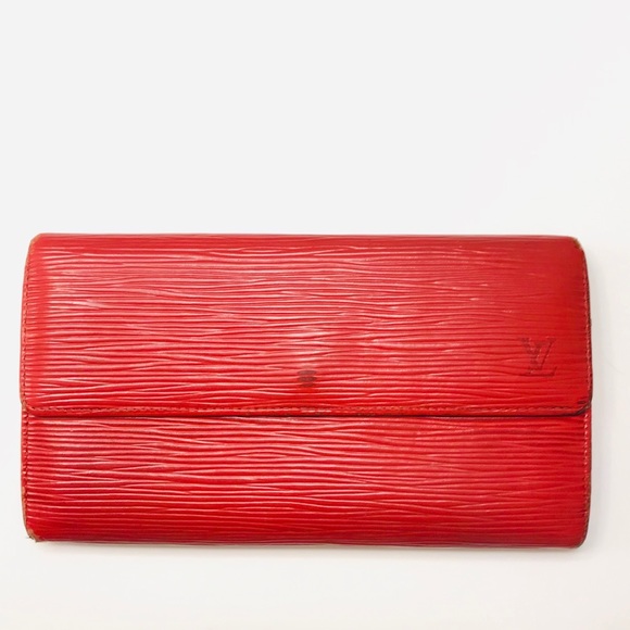 Louis Vuitton Red Epi Leather Sarah Wallet